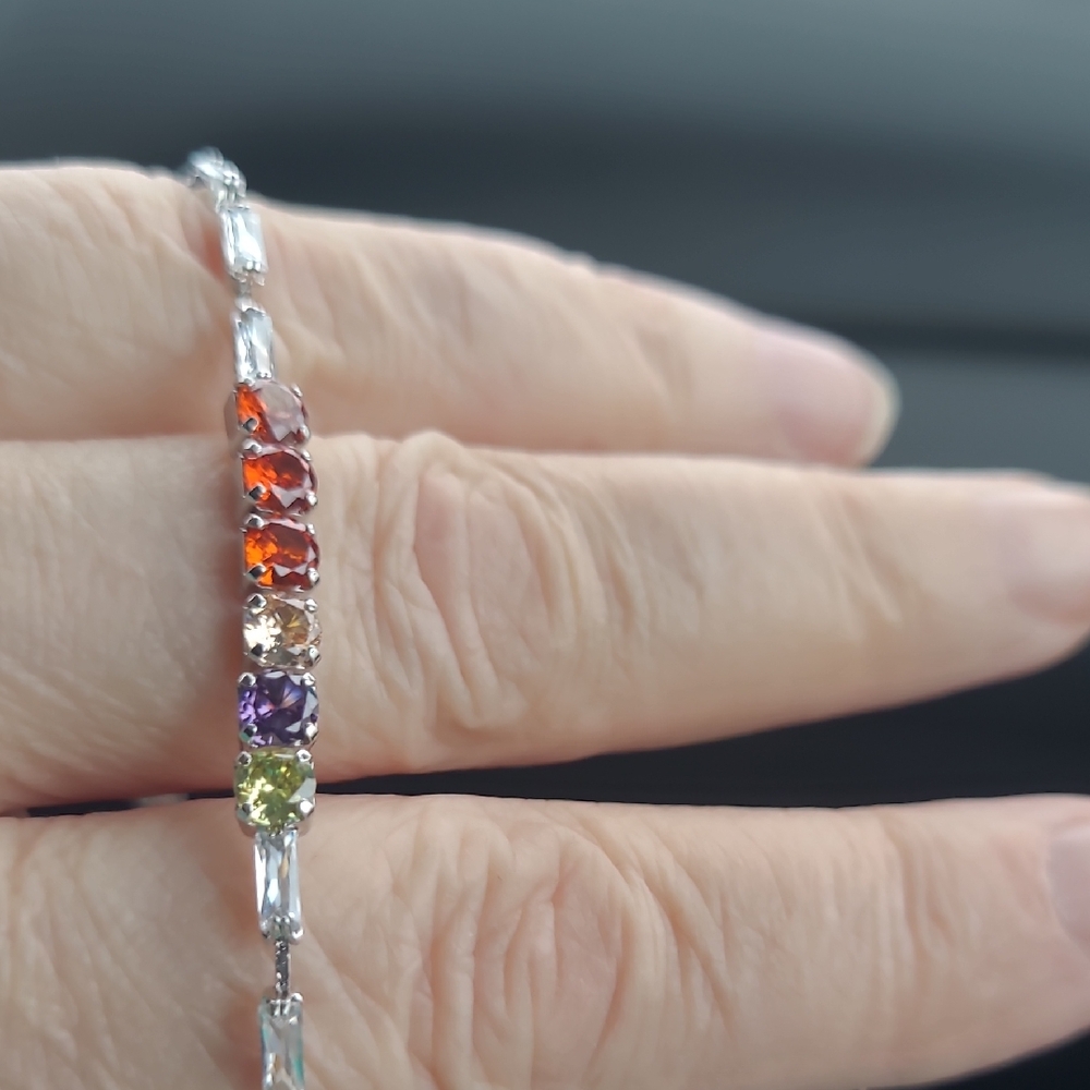 Pretty Bird Silver Bracelet with Multicolor Gems